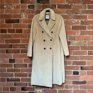 SOLD OFF POSHMARK - Zara fuzzy winter coat
